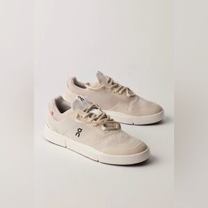 ▪️NWT OnCloud The Roger Spin Sneakers in Sand / Ivory
